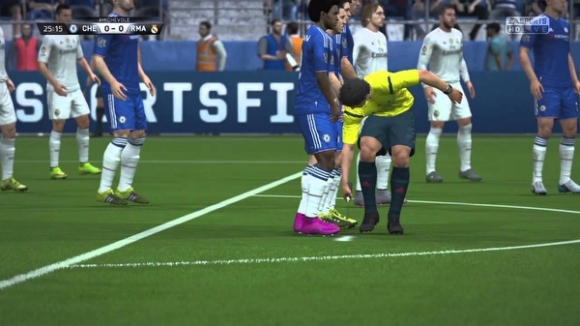 Review FIFA 16